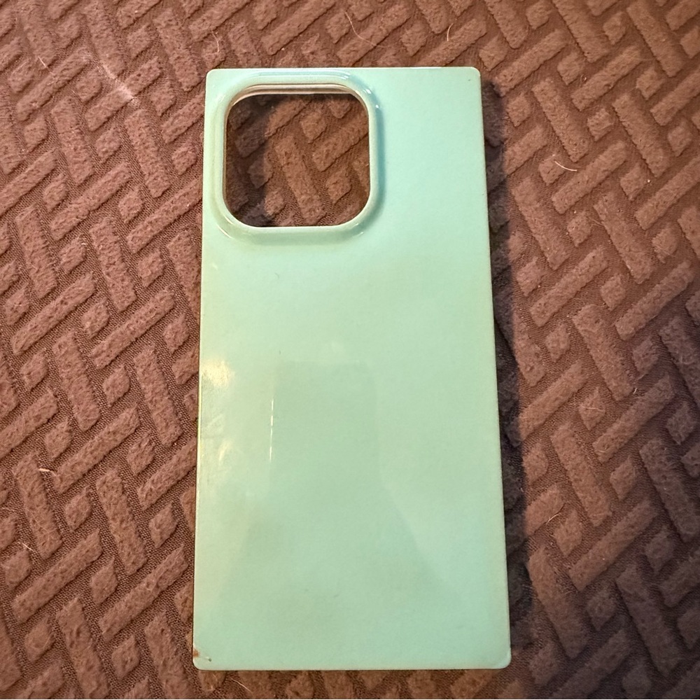 Flaunt iPhone 14 Pro Case
